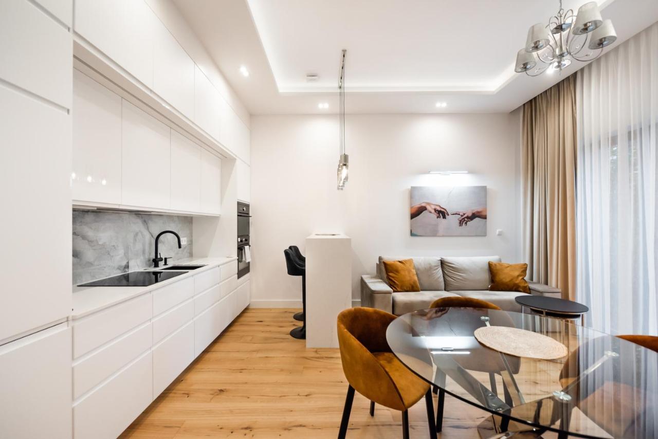 Zlota Sophisticated Apartment Varsovia Exterior foto