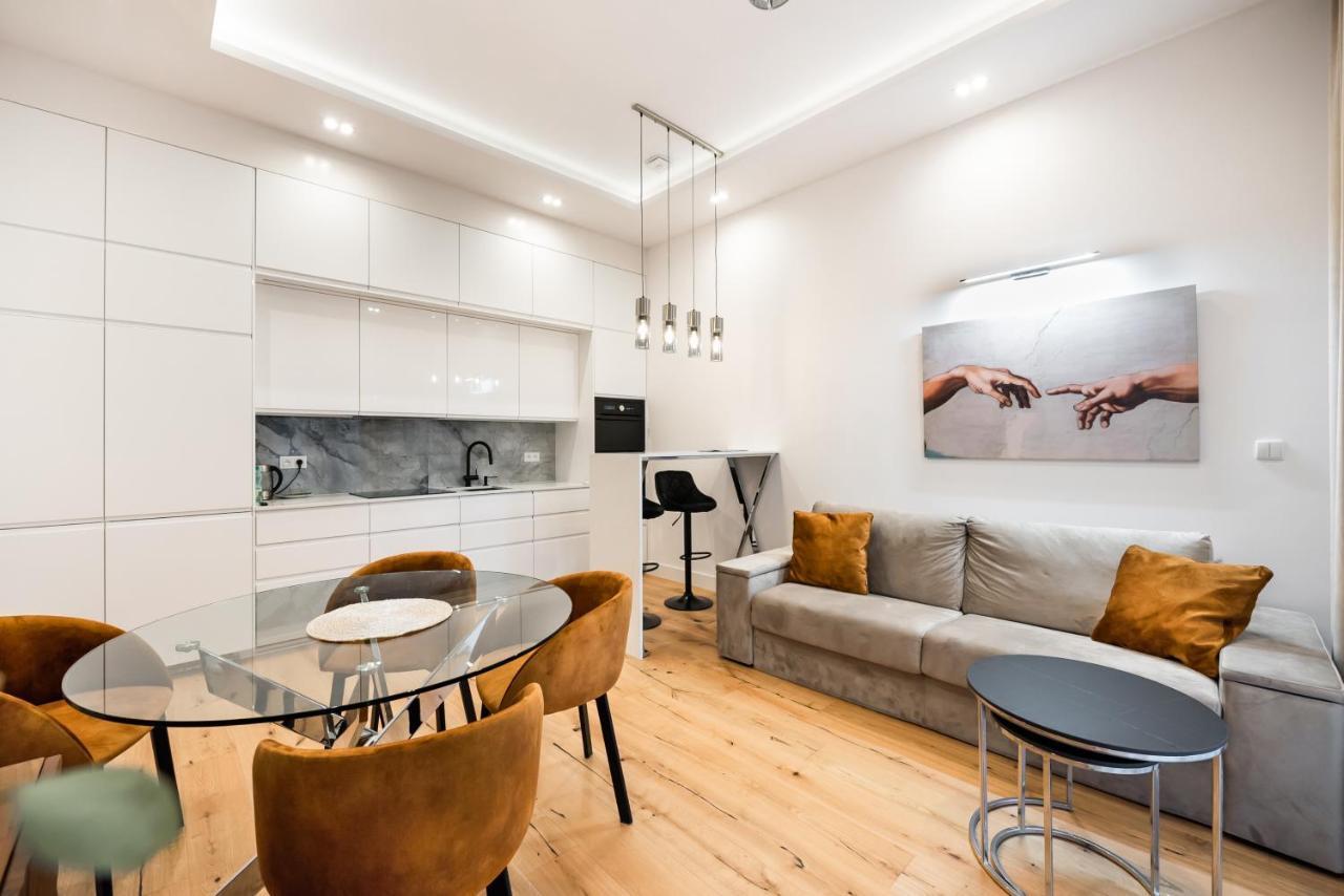 Zlota Sophisticated Apartment Varsovia Exterior foto